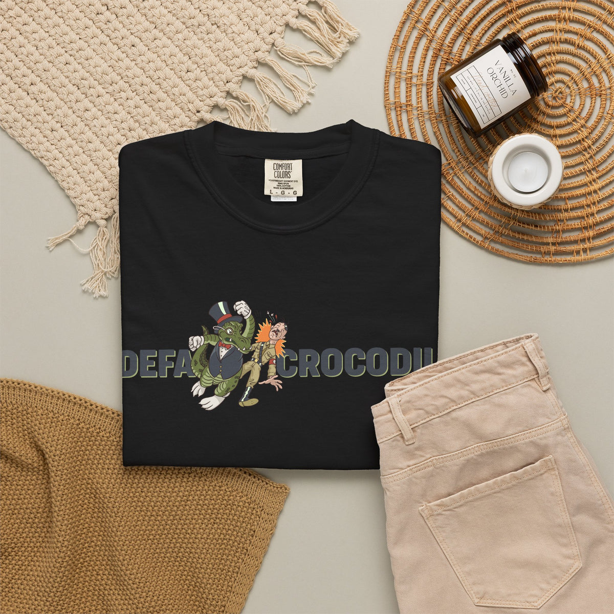 DEFA ANTI-FASCIST TEE